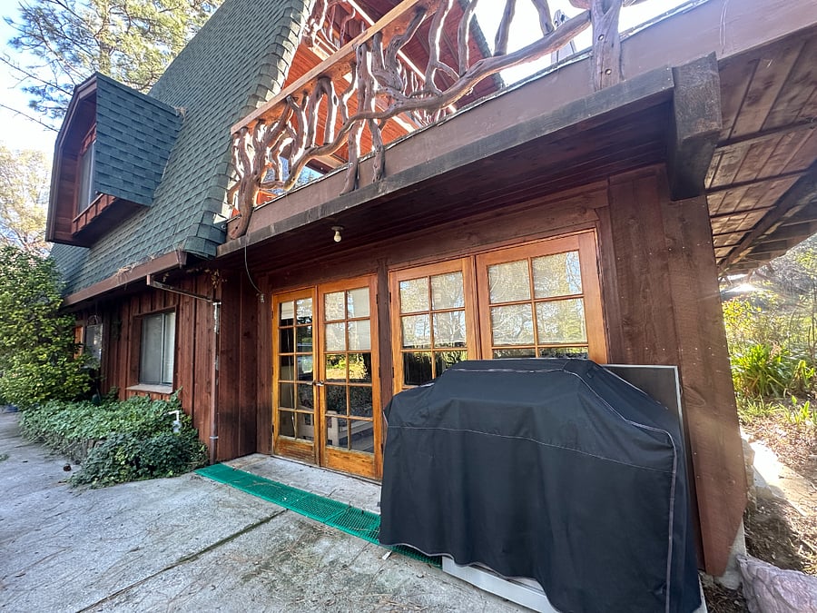 Outside your 2nd bdrm door - a cement patio, a bbq and picnic table