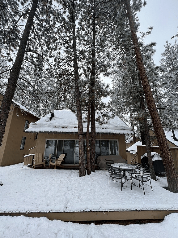 Central Oregon snow on the back deck