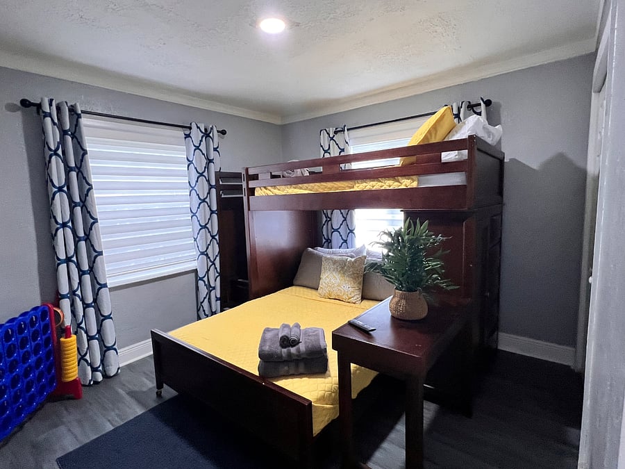 Full/ Twin bunk bed