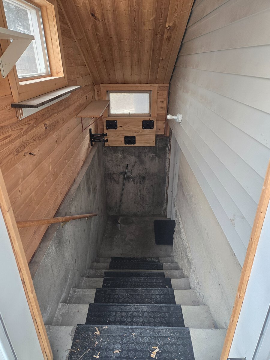 insulated and enclosed entryway