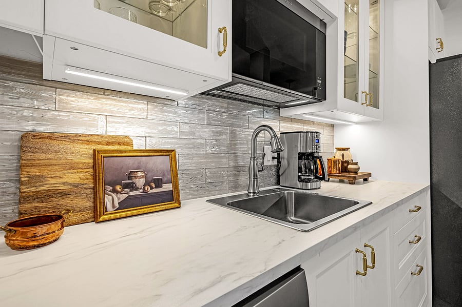 Well-appointed Kitchen 