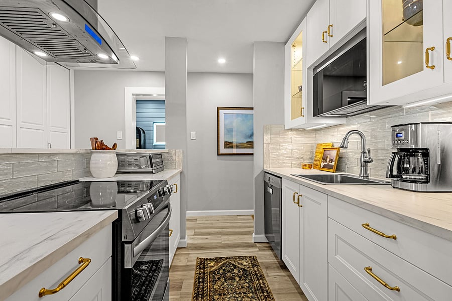 Kitchen to Foyer