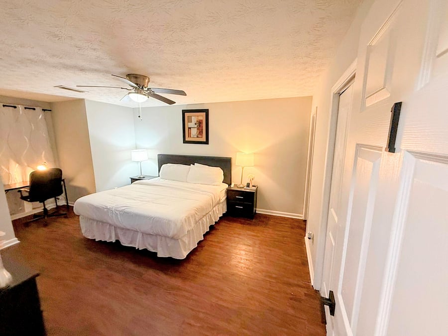 Furnished Finder property 944098_1 photo 17
