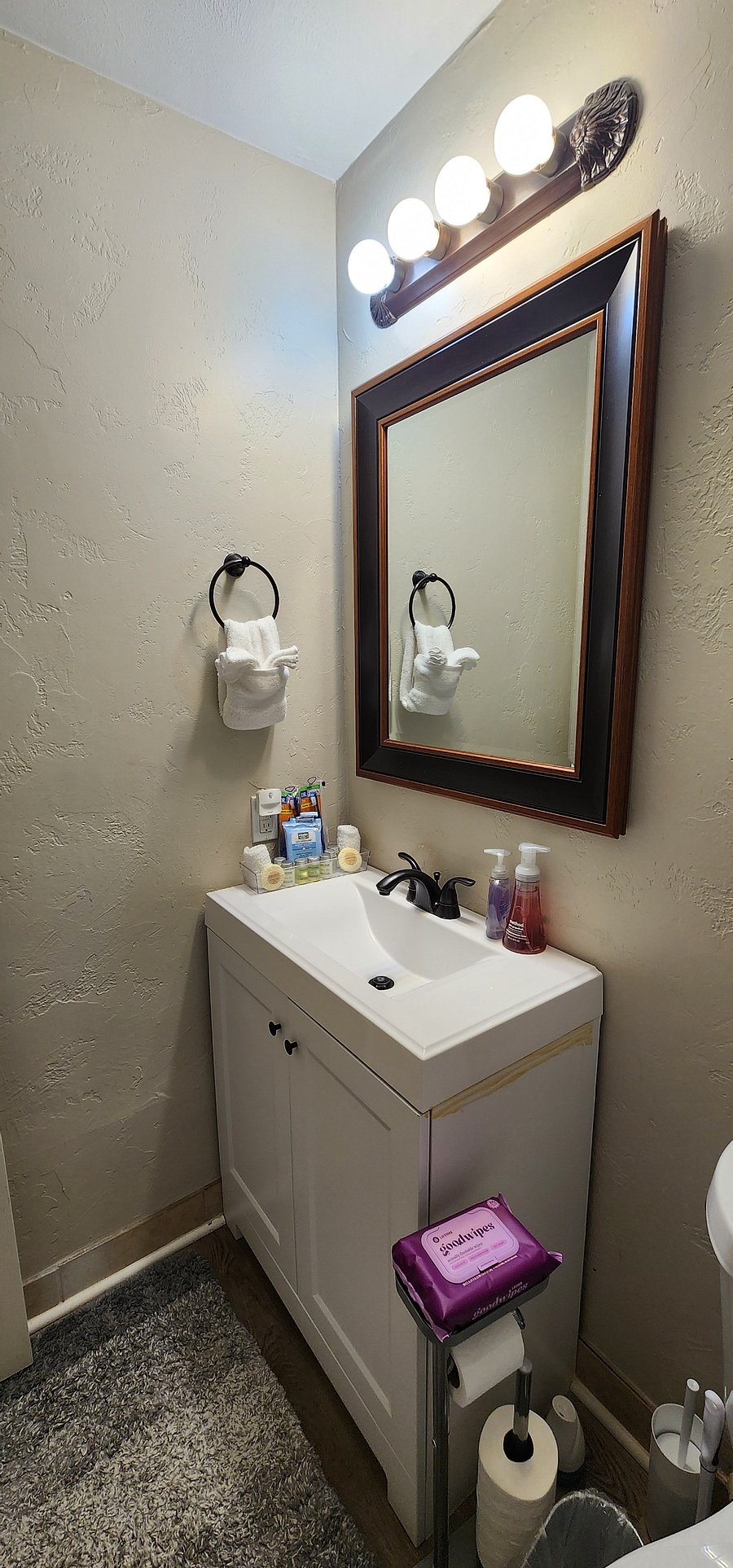 Furnished Finder property 944256_1 photo 15
