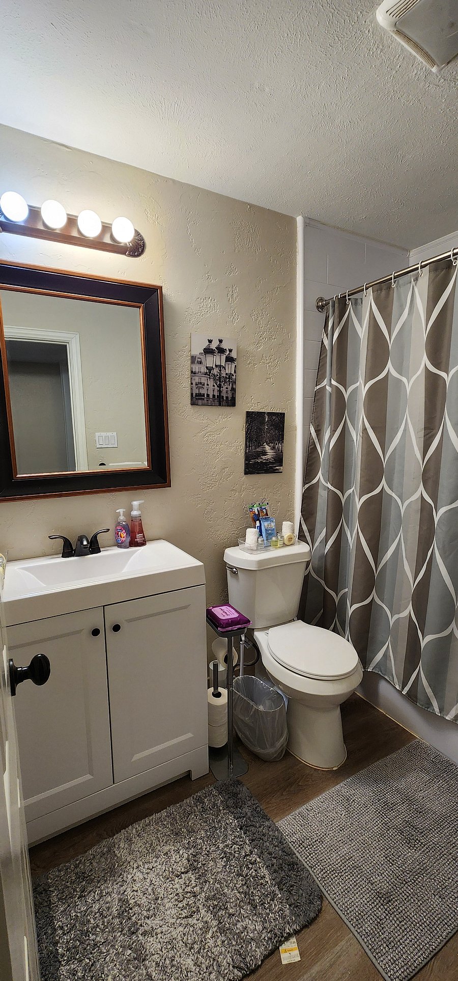 Guest restroom