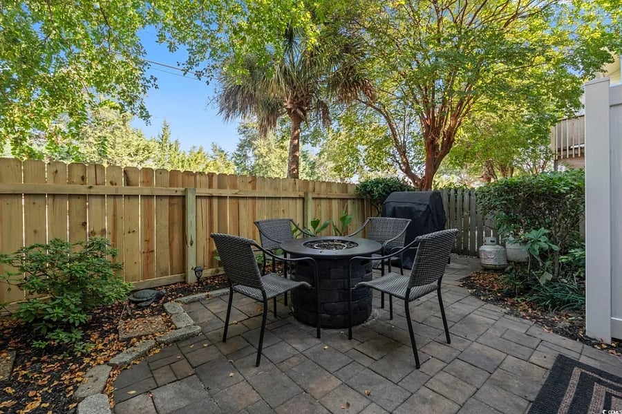 Patio with BBQ Grill
