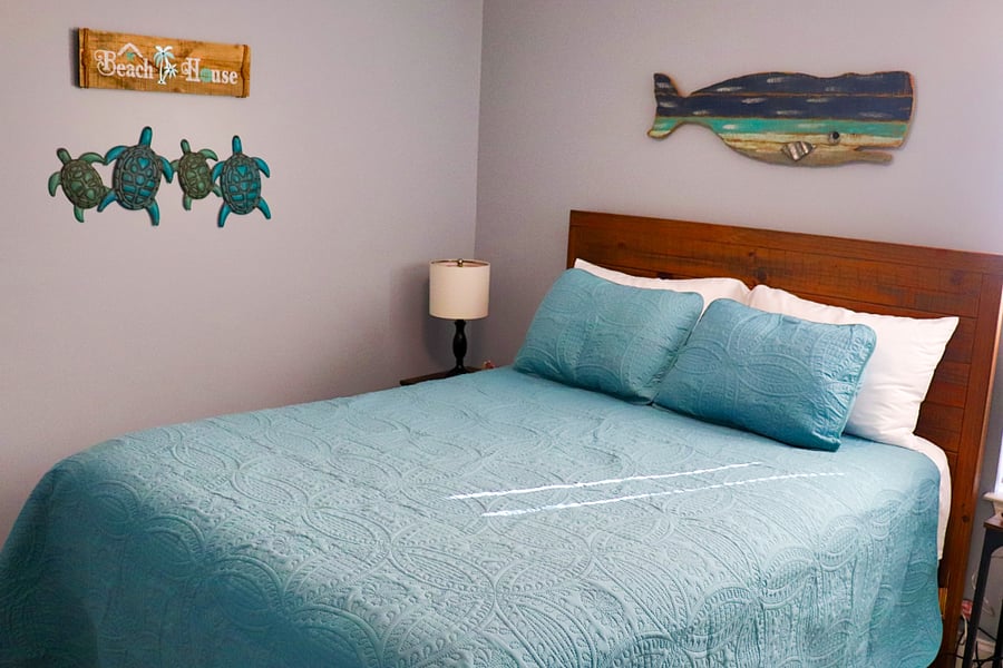3rd bedroom with Queen bed