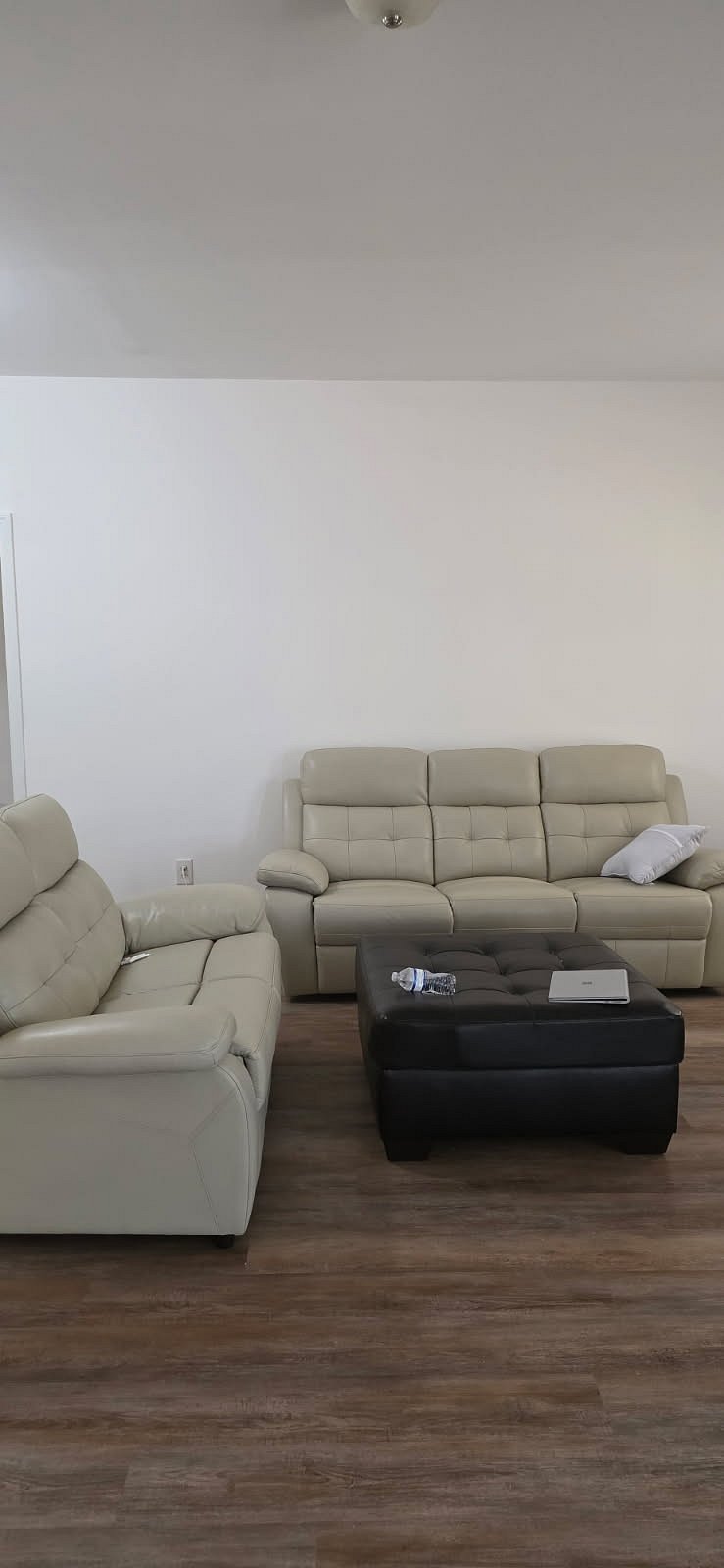 Furnished Finder property 944694_1 photo 3
