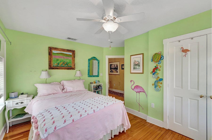 Secondary Bedroom with Double Bed and Private Balcony