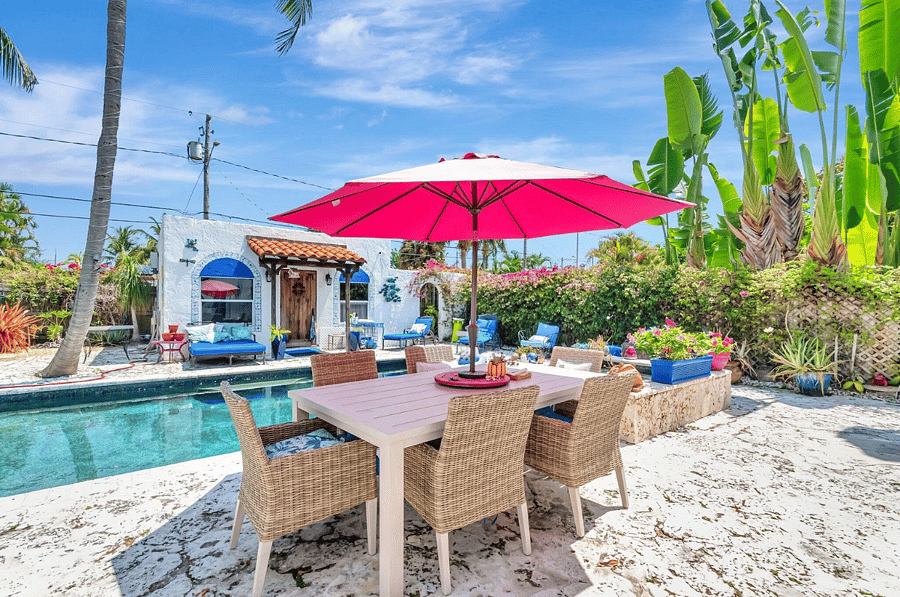 Outdoor Dining or Lounging Area. 