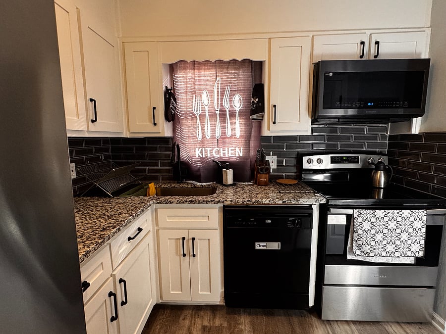 Furnished Finder property 944786_1 photo 9