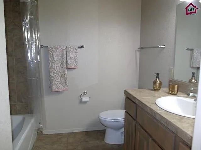 Furnished Finder property 944871_1 photo 10
