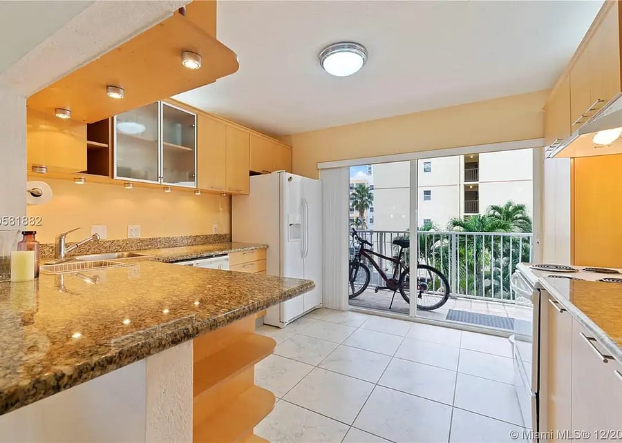 Furnished Finder property 944886_1 photo 8