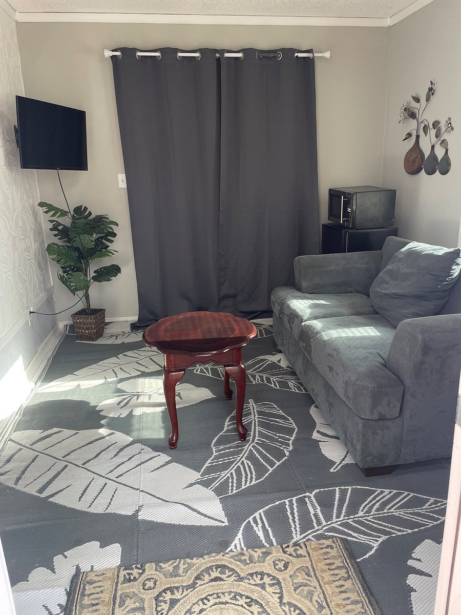 Private living room with fast Wi-Fi and TV.