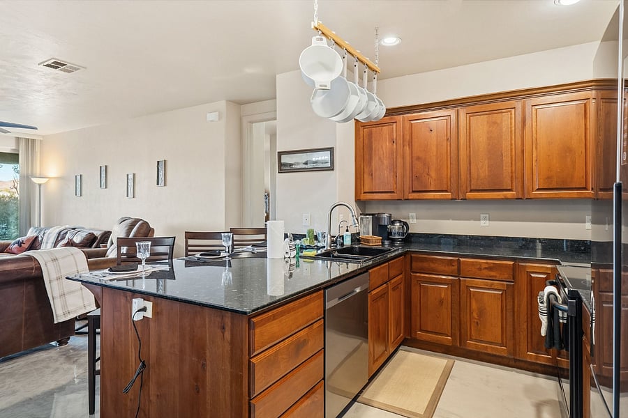 Furnished Finder property 945012_1 photo 9