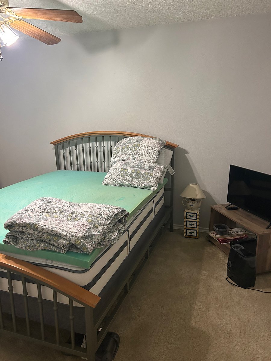 Bed is very comfortable and will be freshly made before your arrival.
