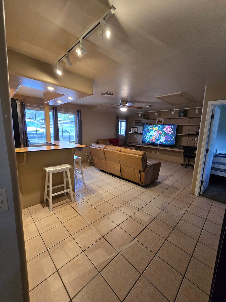 Furnished Finder property 945014_1 photo 11