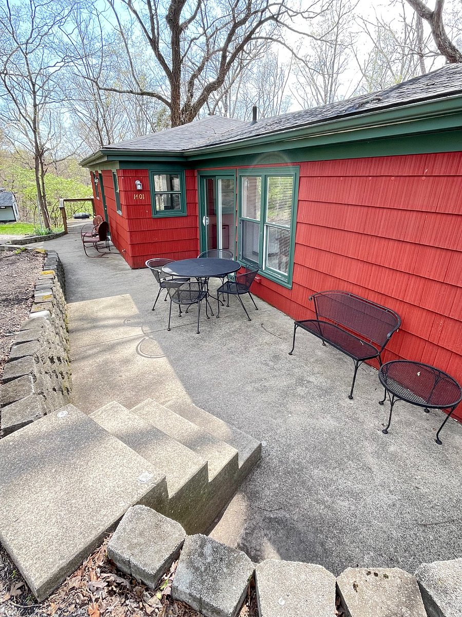 patio seating for alfresco dining