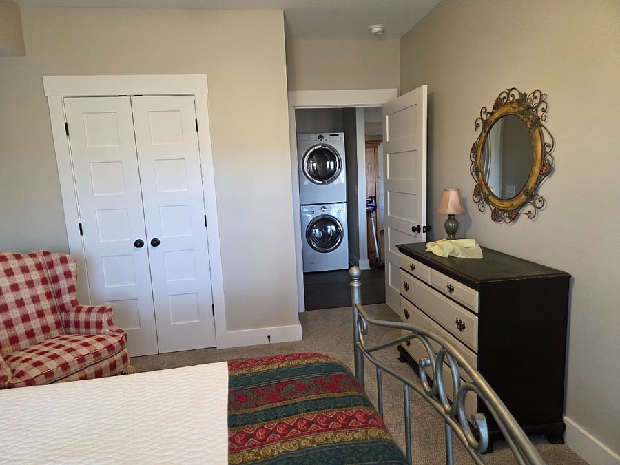 Furnished Finder property 945030_1 photo 14