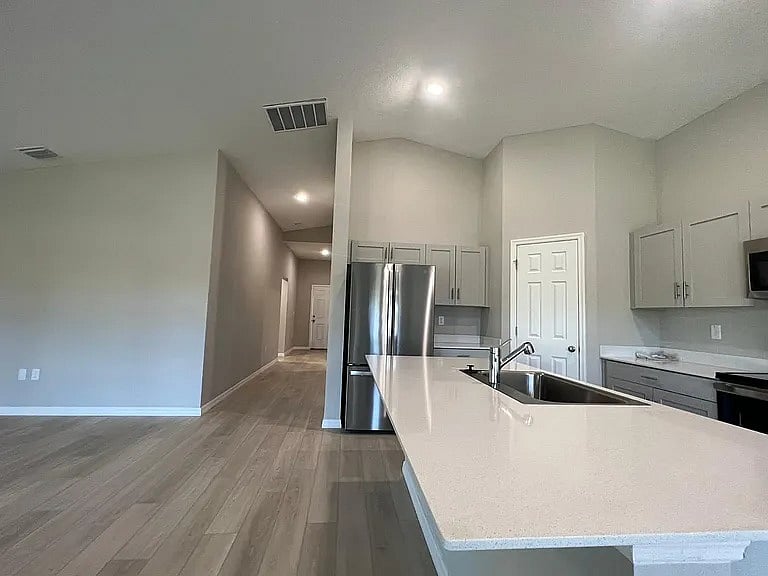Furnished Finder property 945047_1 photo 15