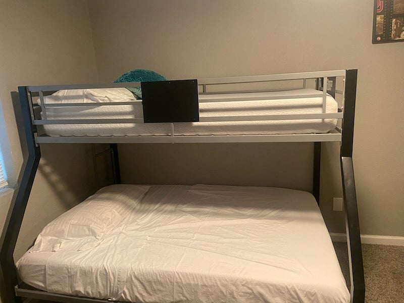 BR#4 Twin Bed Top/Full Bed Bottom