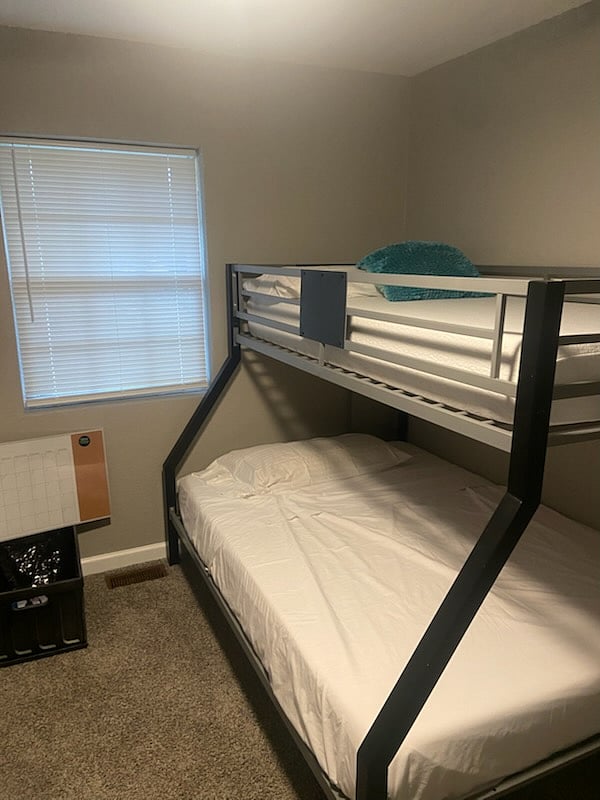 BR#4 Twin Bed Top/Full Bed Bottom