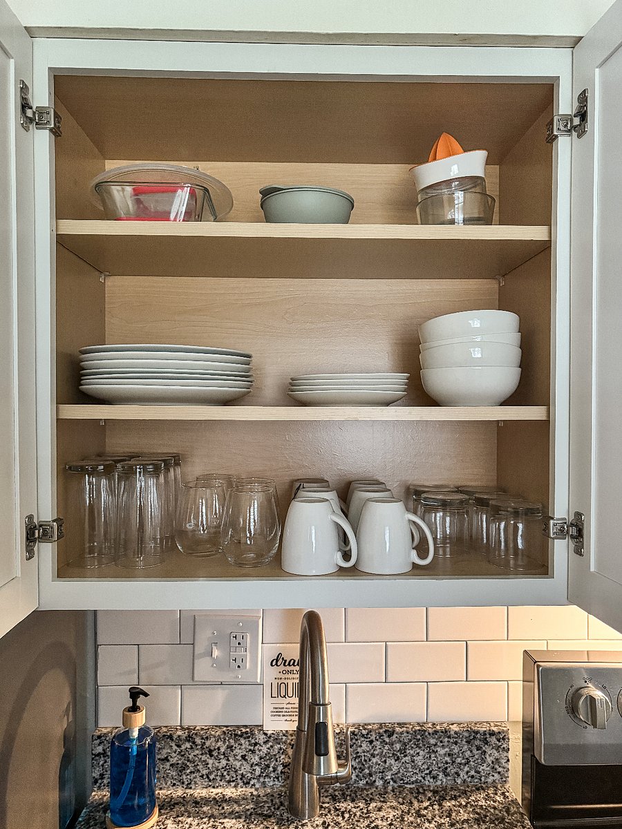 Fully stocked kitchen with dishes, cookware, and utensils provided.