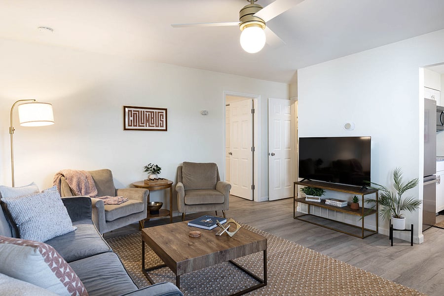 Living room with smart TV and high-speed Wi-Fi