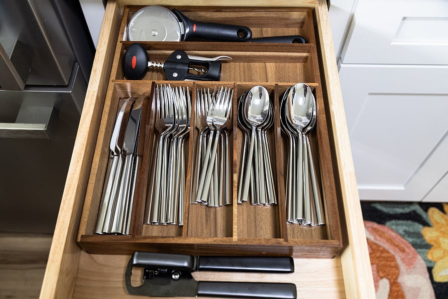 Fully stocked utensils and kitchen tools.