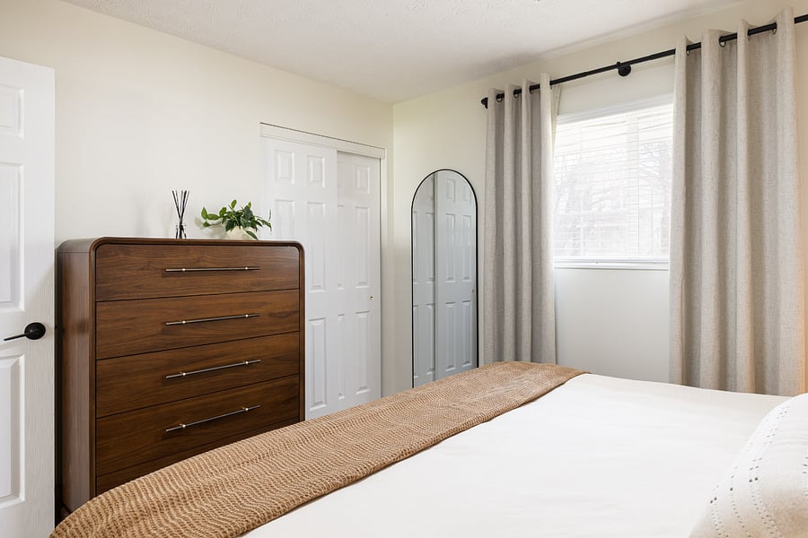 Additional storage space for extended stays.