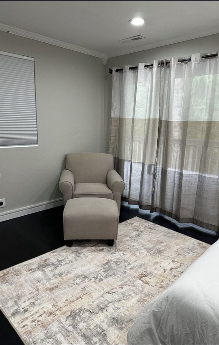 Furnished Finder property 945105_1 photo 6