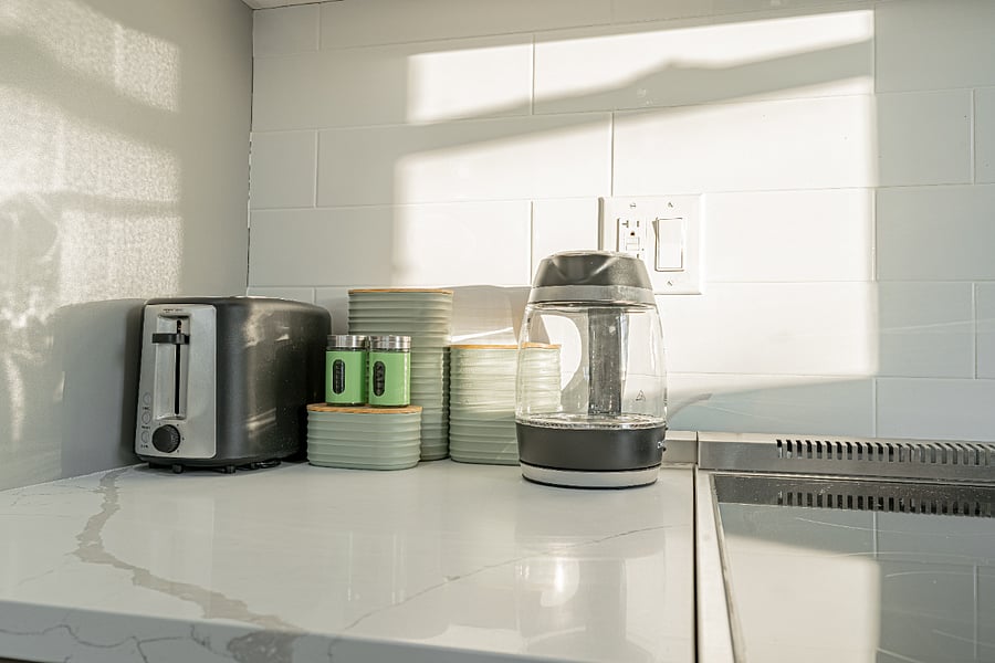 Coffee station and small appliancesready for mornings at home.
