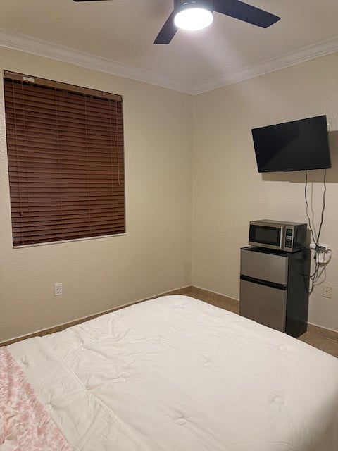 Furnished Finder property 945180_1 photo 3