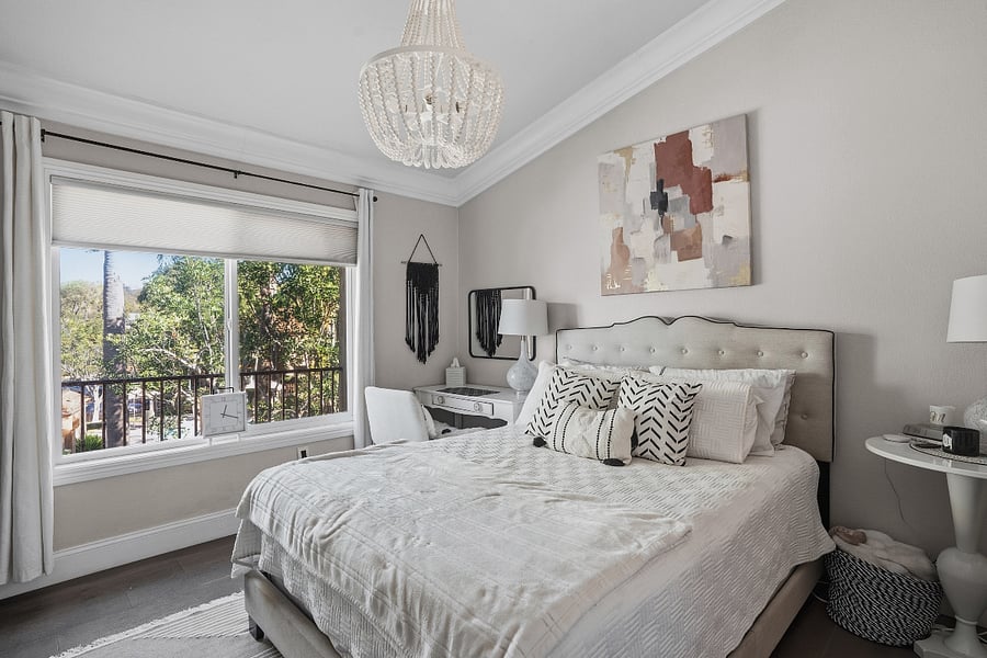 Upstairs Primary Bedroom