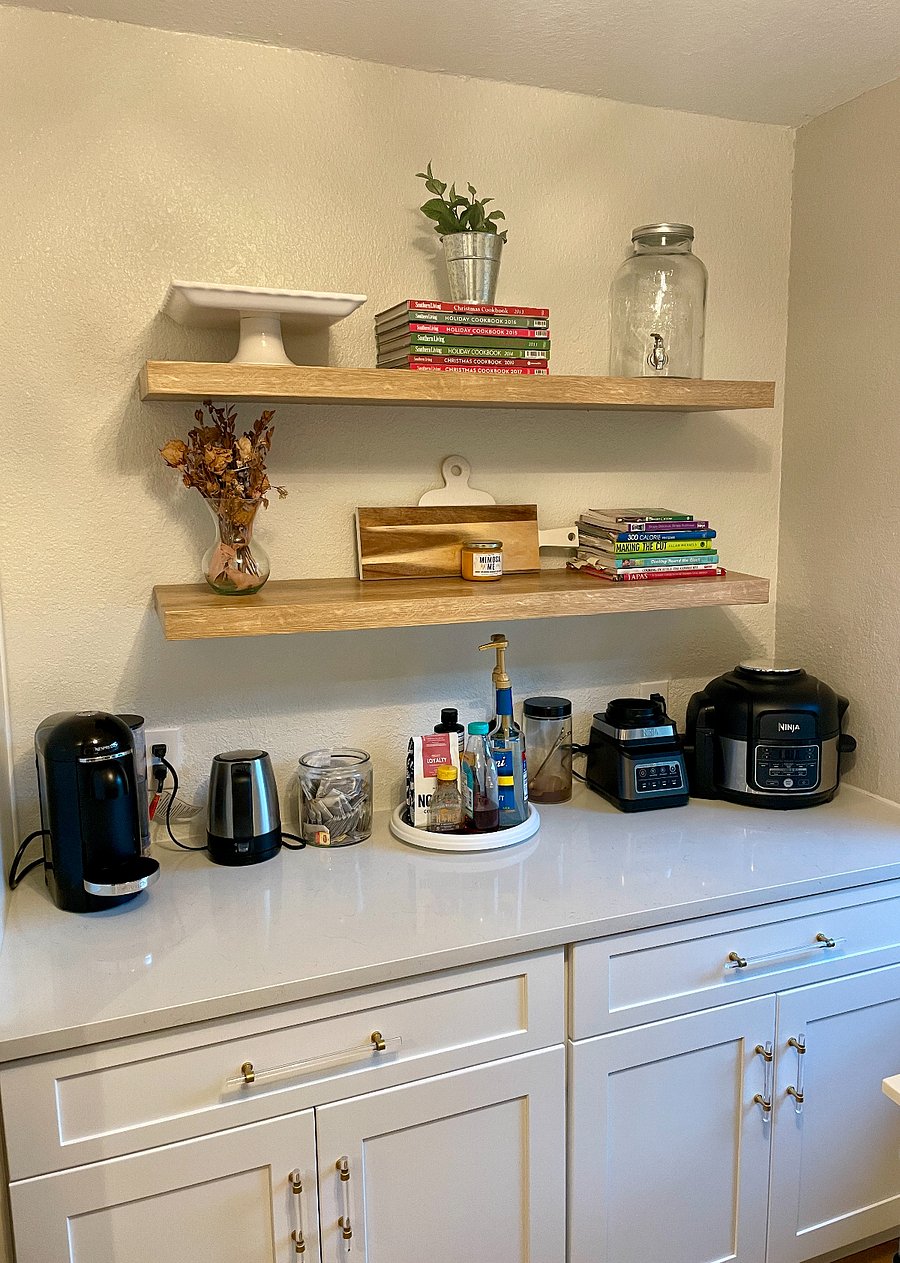 Coffee/Tea Bar