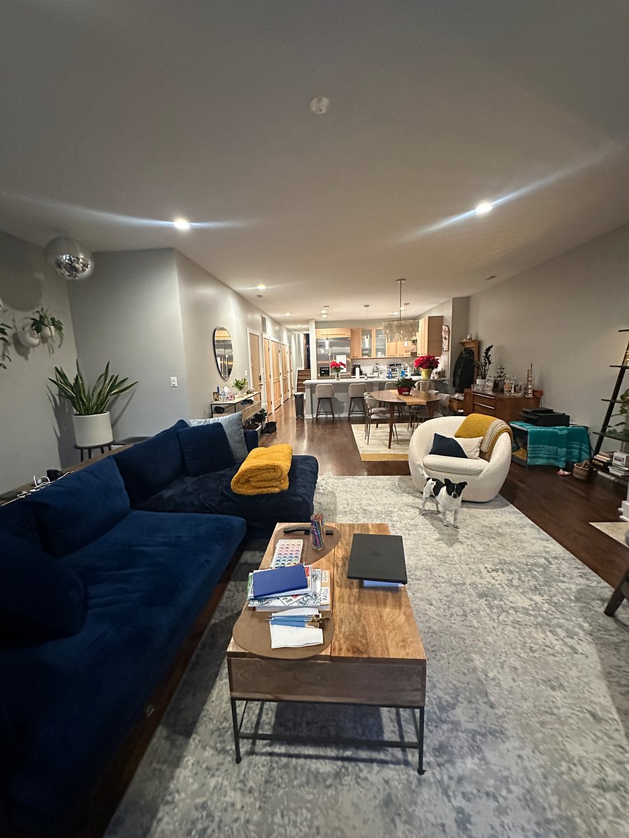 Main areas and kitchen
