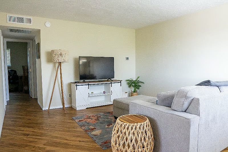Furnished Finder property 945344_3 photo 4