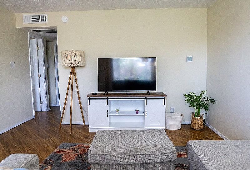 Furnished Finder property 945344_3 photo 3