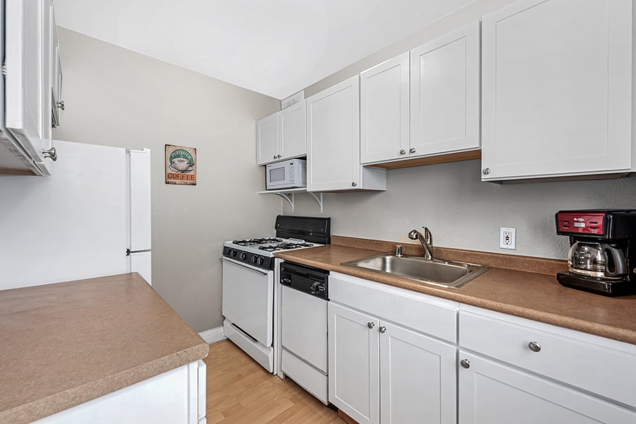 Furnished Finder property 945347_1 photo 9