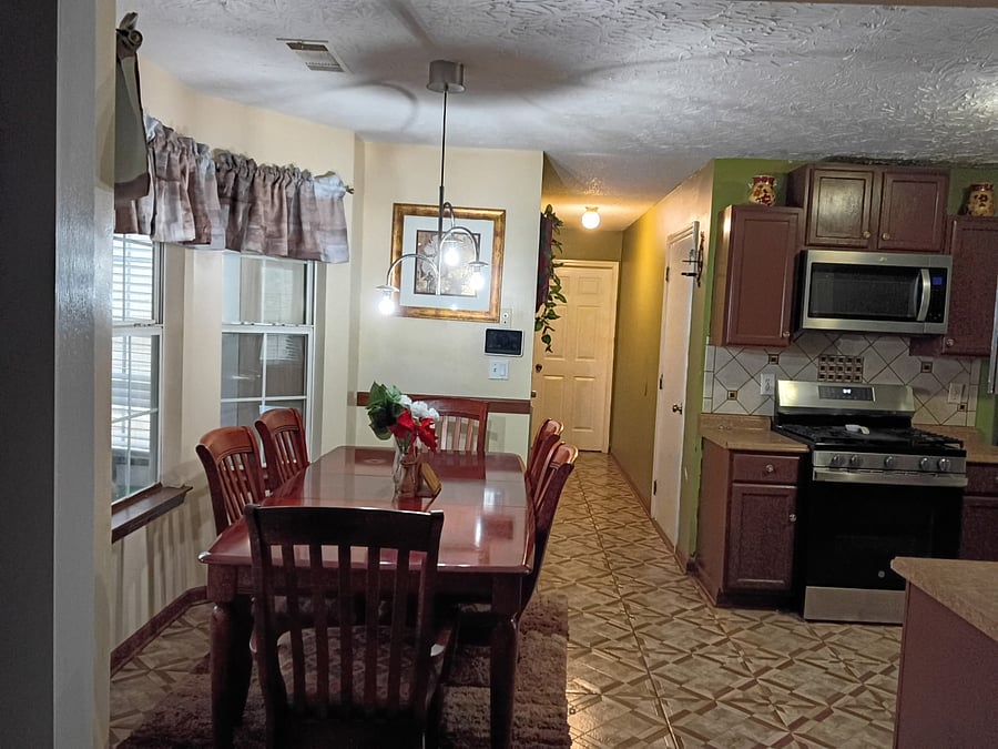 Furnished Finder property 945503_1 photo 9