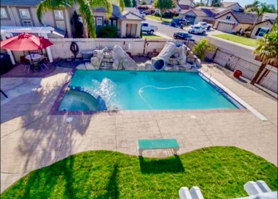 Backyard (Pool not heated)