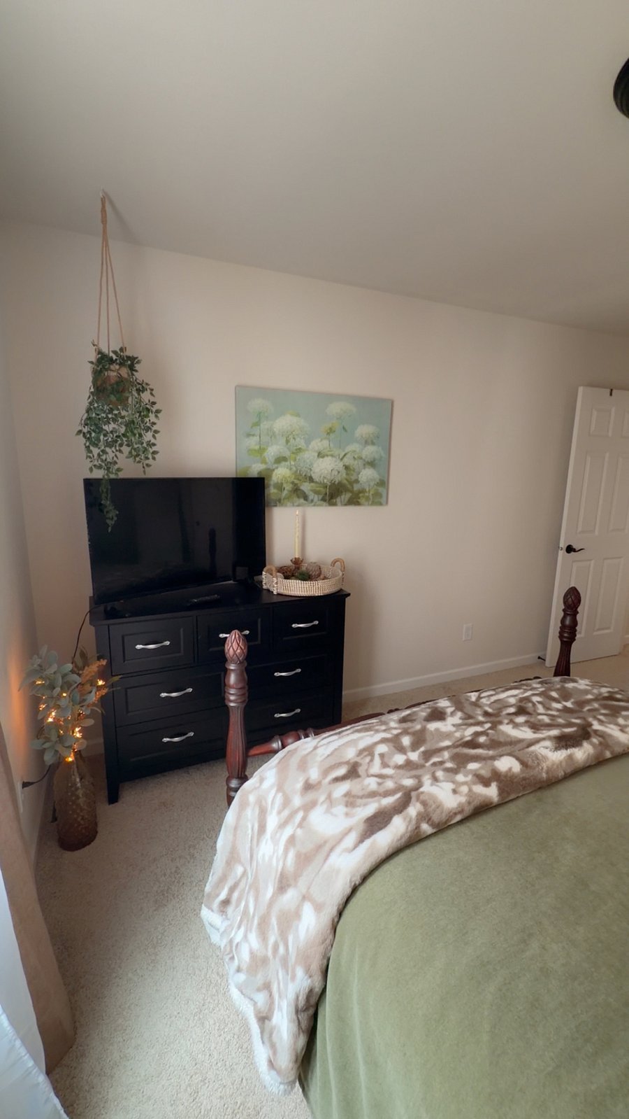 Furnished Finder property 945576_3 photo 5