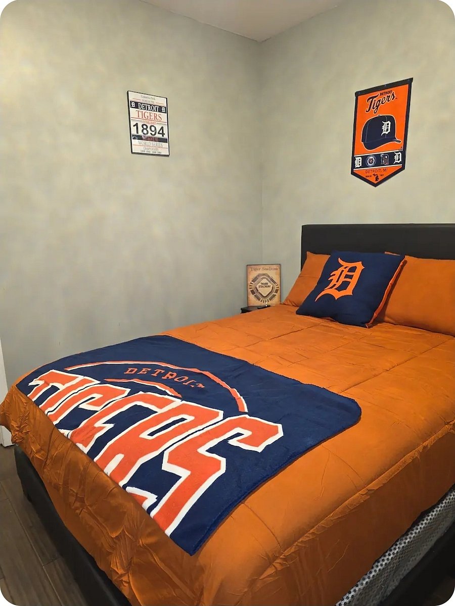 Detroit Tigers Bedroom 2