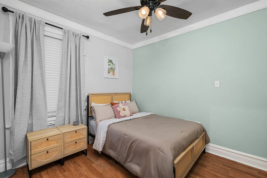 Second bedroom with full-size bed and storage, perfect for guests or added space during longer stays.