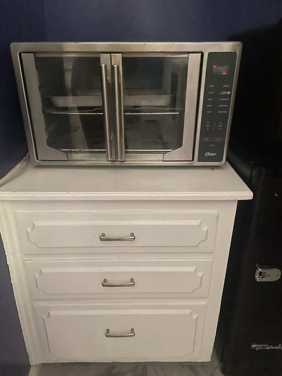 Toaster oven.Washer and Dryer.Your large bathroom.