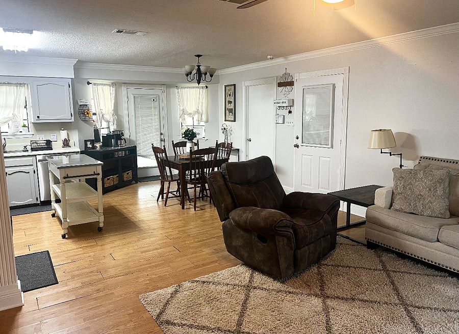 Furnished Finder property 945857_1 photo 3