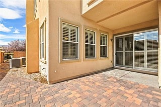 Furnished Finder property 945950_1 photo 3