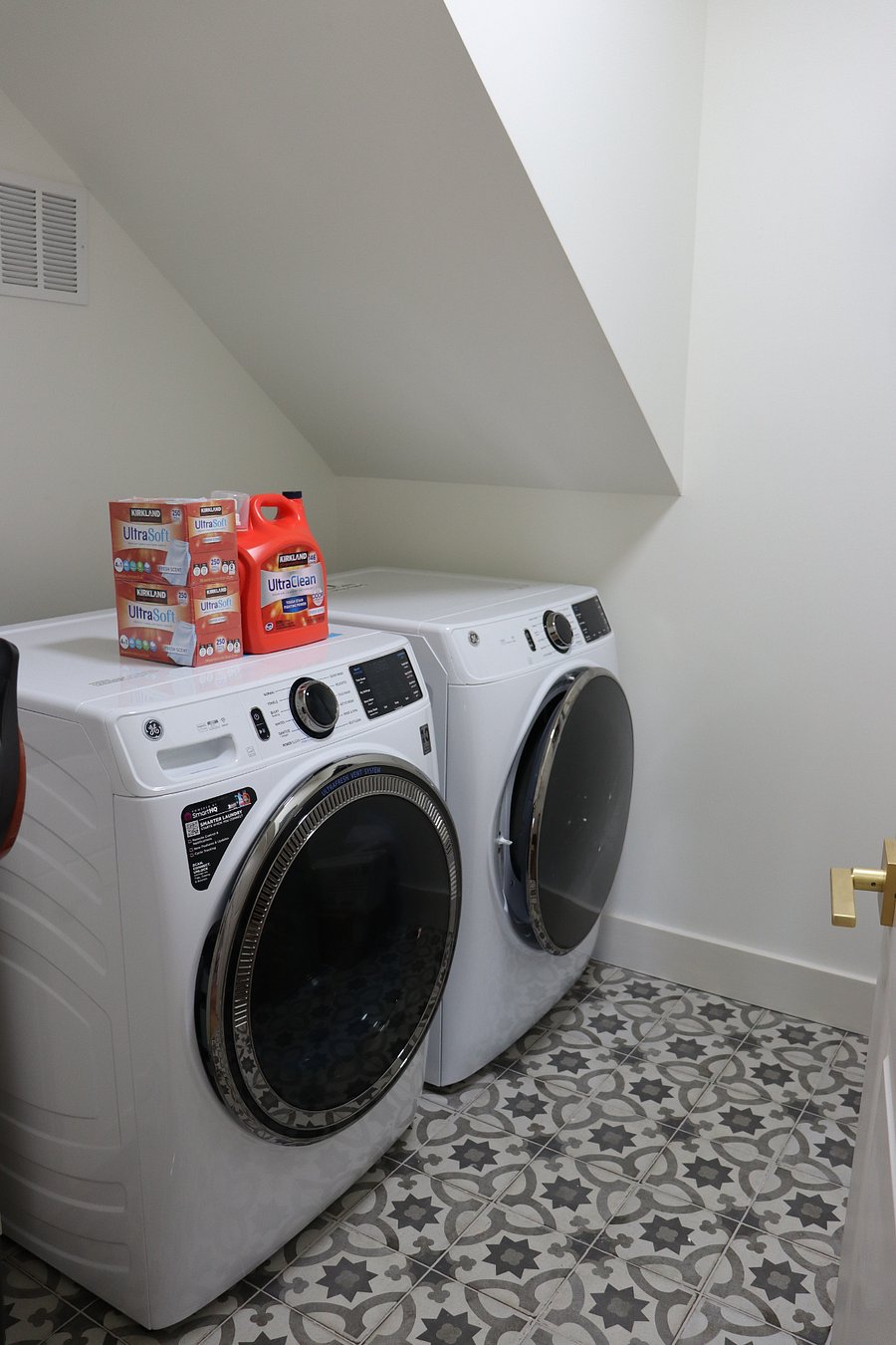 Laundry room, downstairs. 