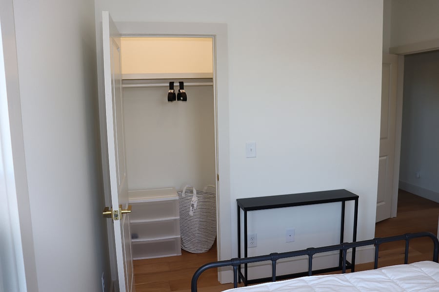 Bedroom 2 $1300