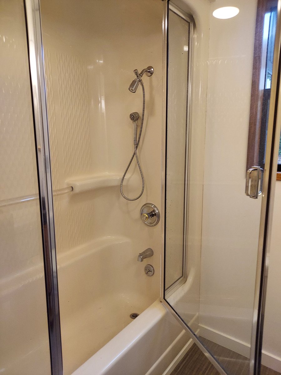 Furnished Finder property 946029_1 photo 12
